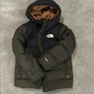 The north face jacket boys size 10
